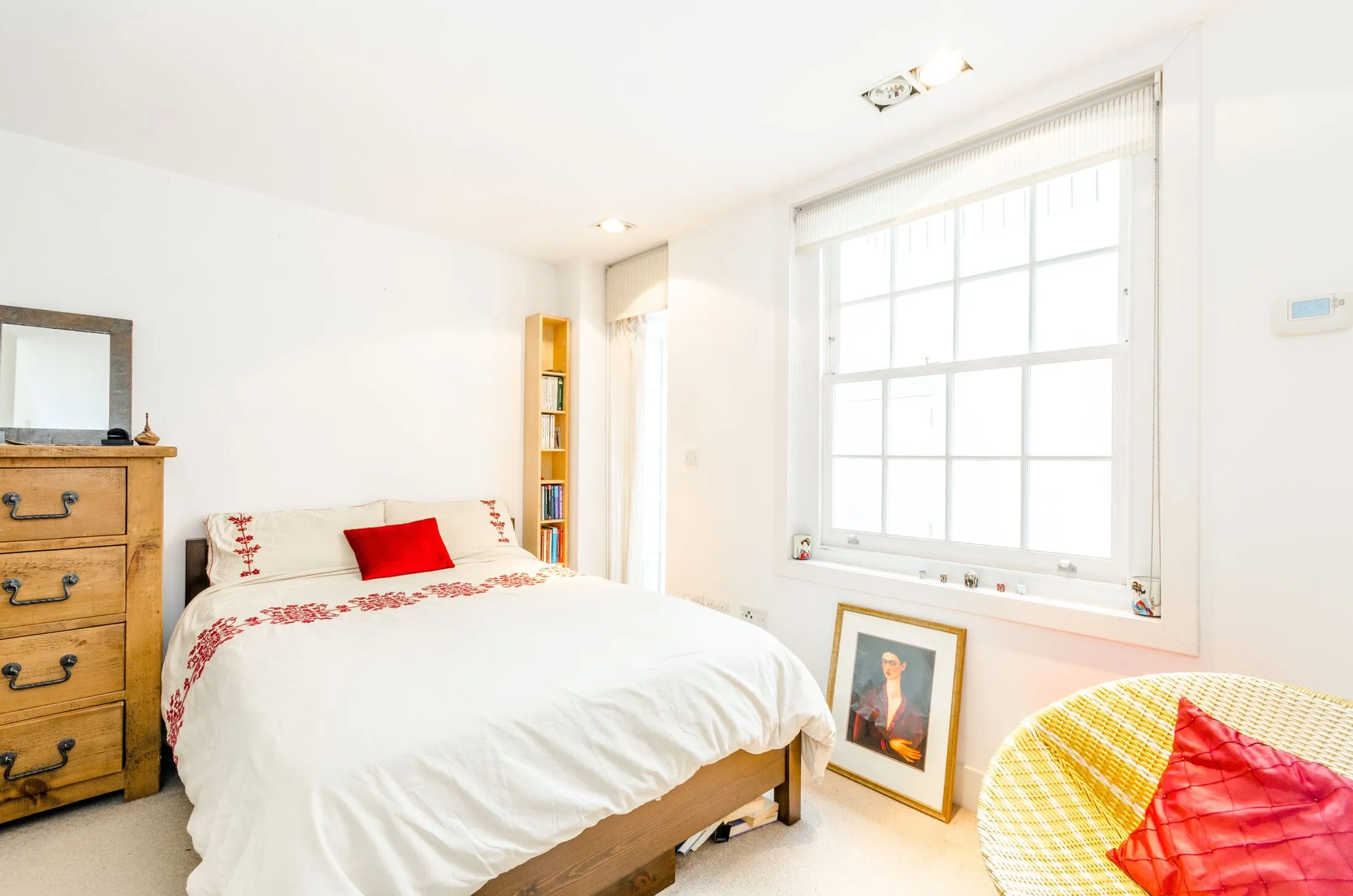 Flat Jeffrey's Place in Greater London