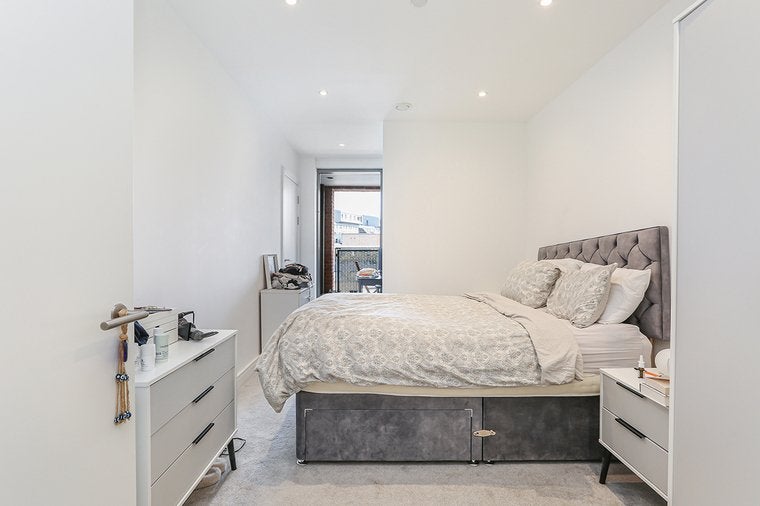 Flat Rushworth Street in Greater London
