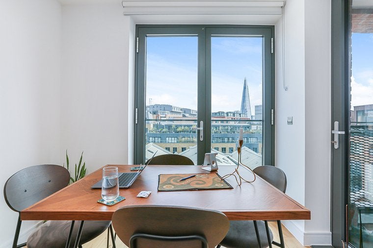 Flat Rushworth Street in Greater London