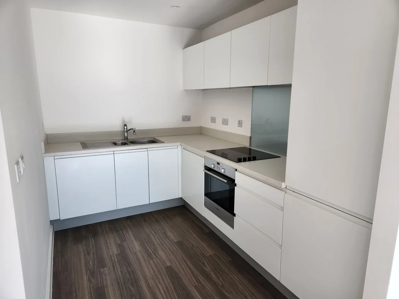 Flat Clovelly Place in Dartford