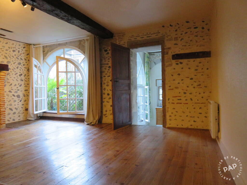 Flat Rue du Maréchal Joffre in Pau