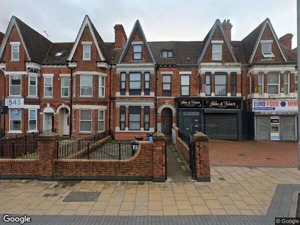 Flat Anlaby Road in Hull