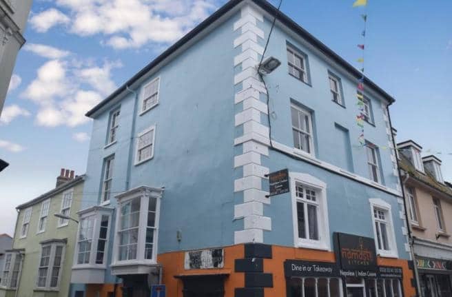 Flat Arwenack Street in Falmouth