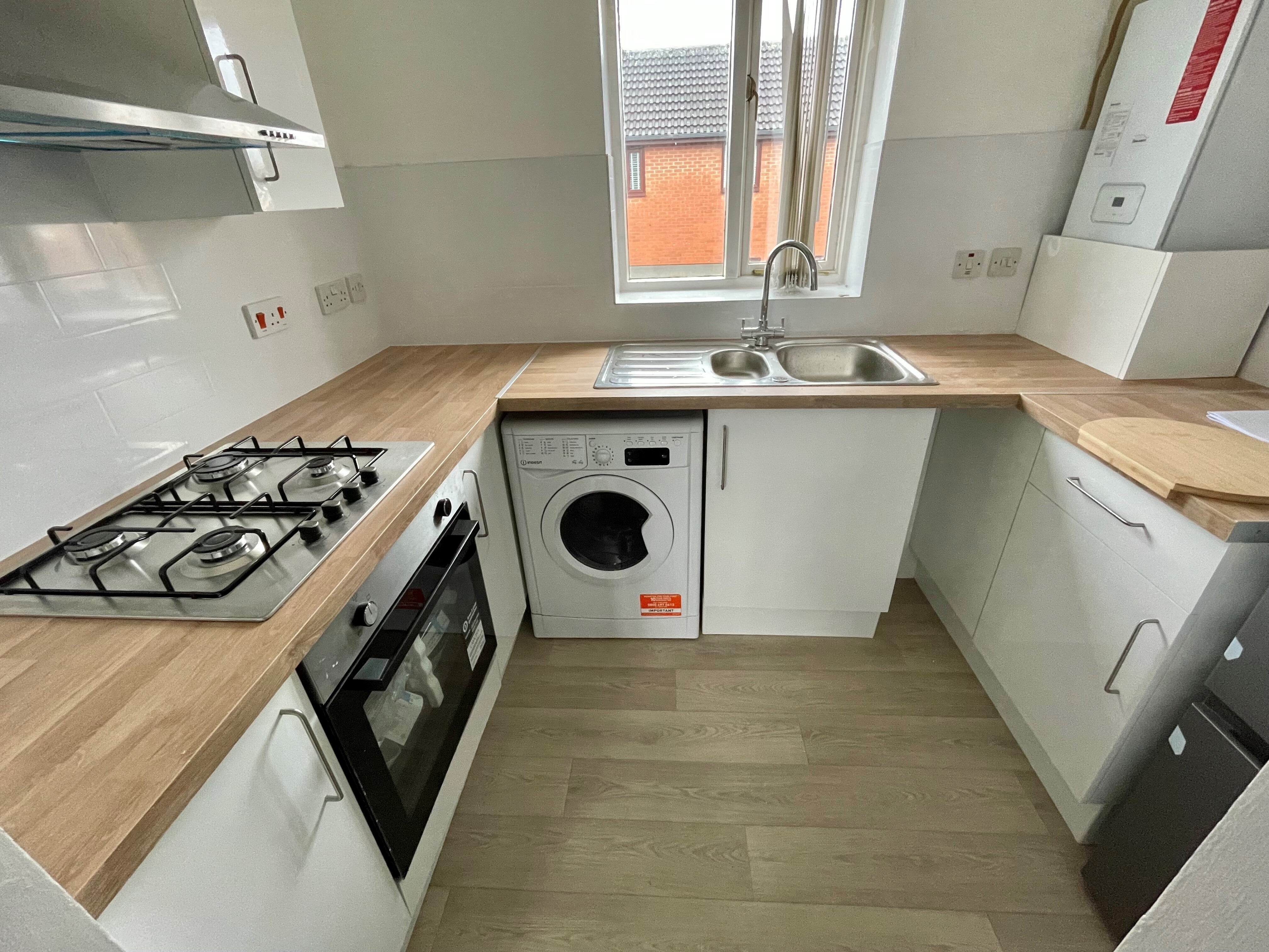 Flat Glamorgan Close in St Helens