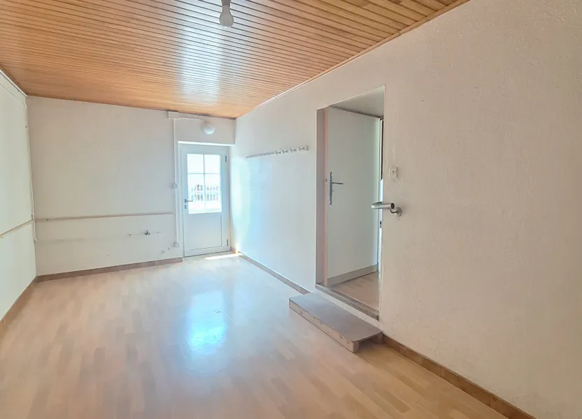 Maison C 12 à Razès