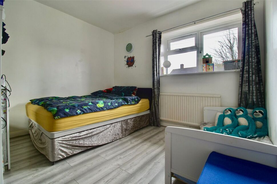 House Sedgefield Crescent in Greater London