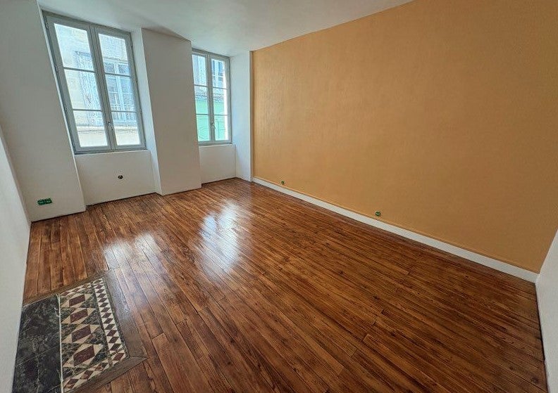 Flat Rue des Treilles in Libourne