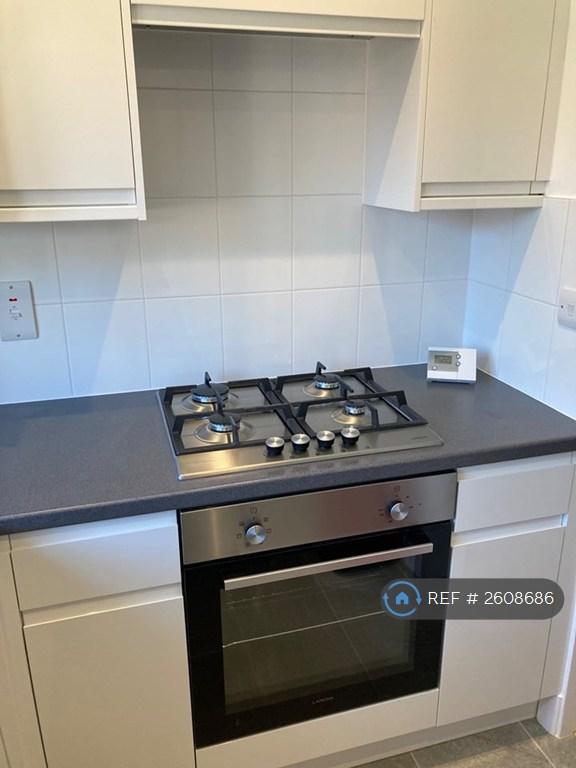 Room Fulmer Road in Greater London