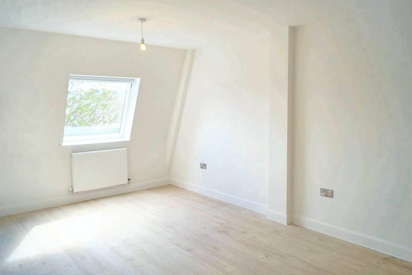 Flat West Street in Dunstable