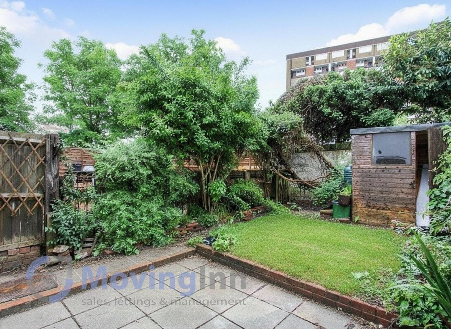 House Latimer Road in Greater London