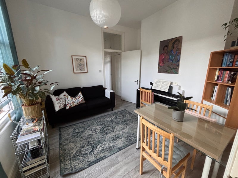 Room Cranworth Gardens in Greater London