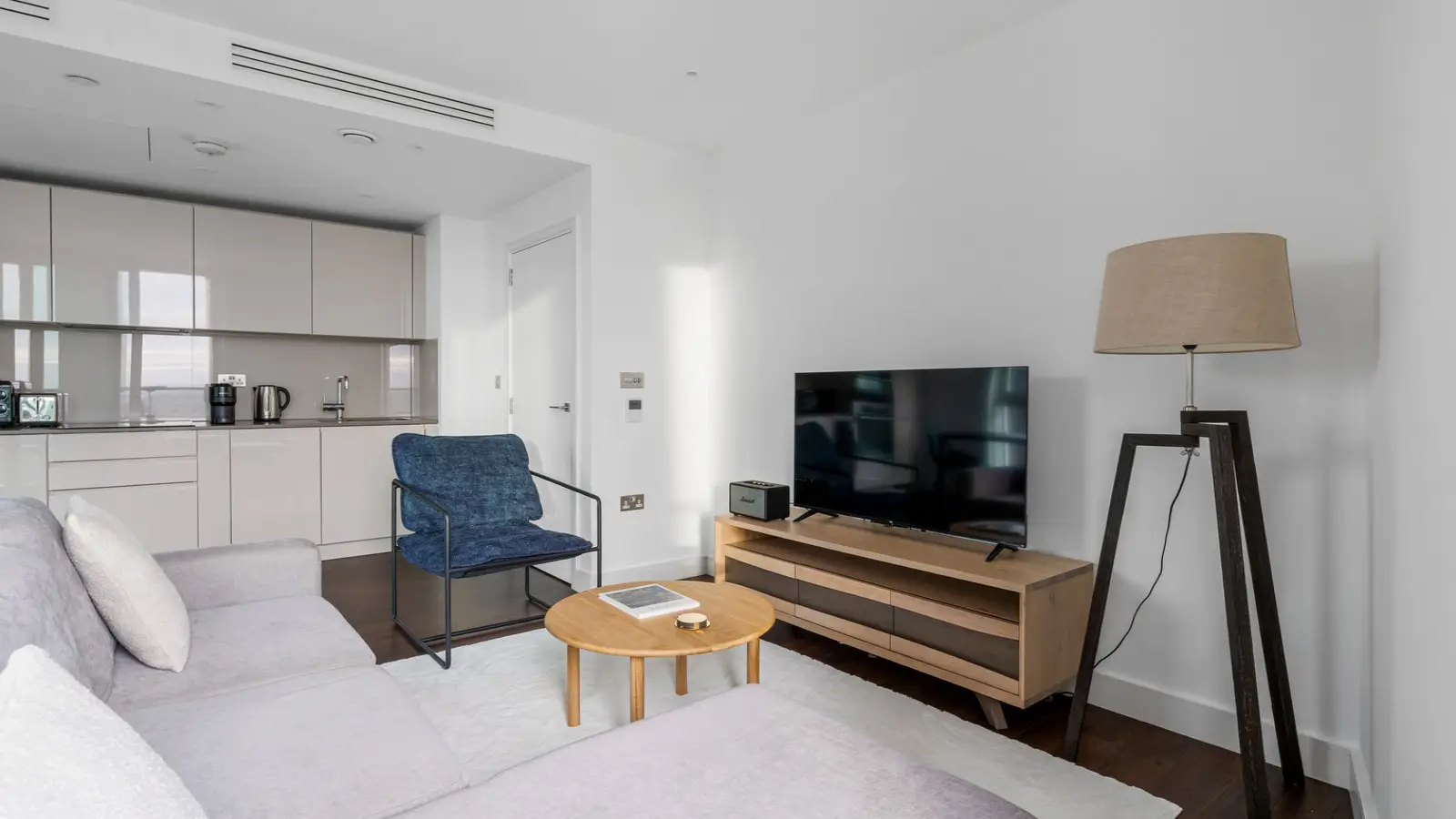 Flat Wandsworth Road in Greater London