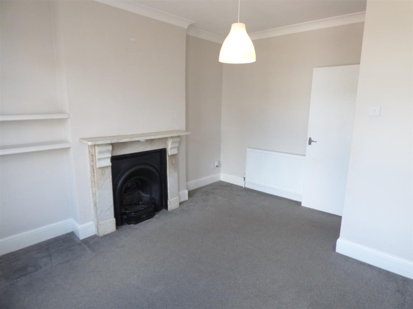 Flat Alma Road in Greater London