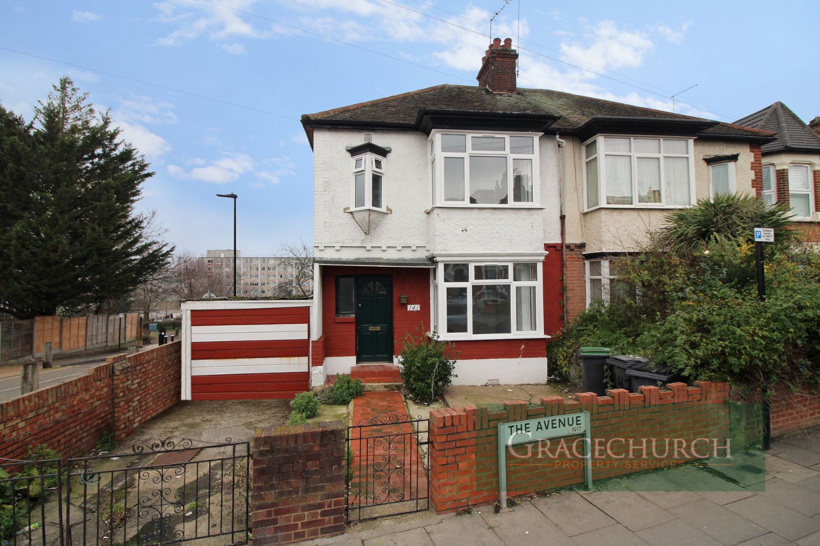 House Willan Road in Greater London