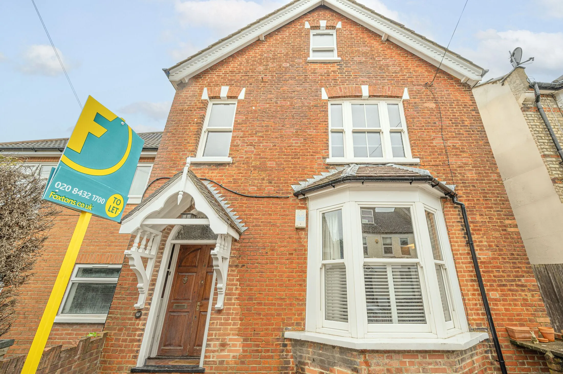 Flat Salisbury Road in Greater London