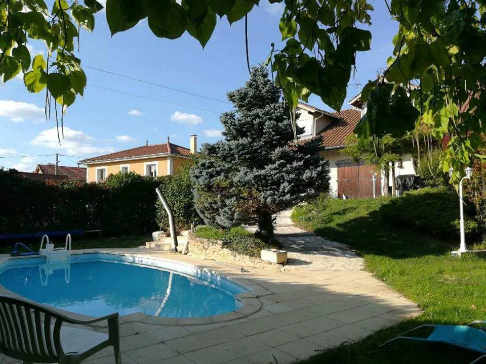 Chambre Impasse du Triangle à Frontonas