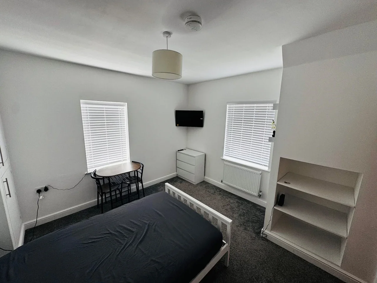 Room Central Drive in Shirebrook