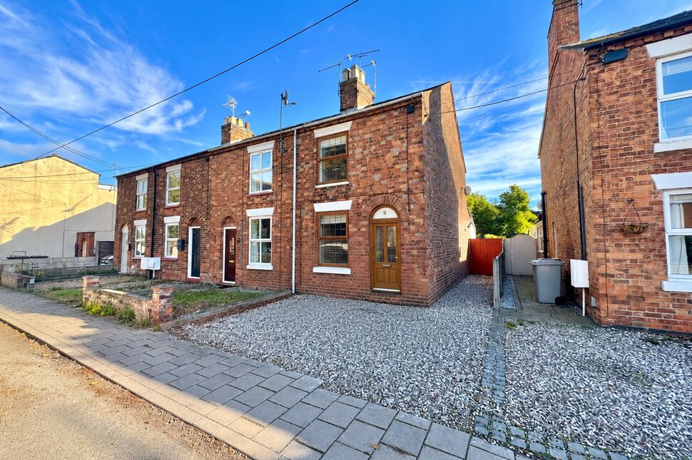House Wybunbury Road in Willaston
