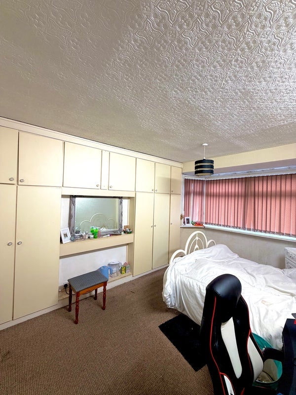 Room Kirkstall Hill in Leeds