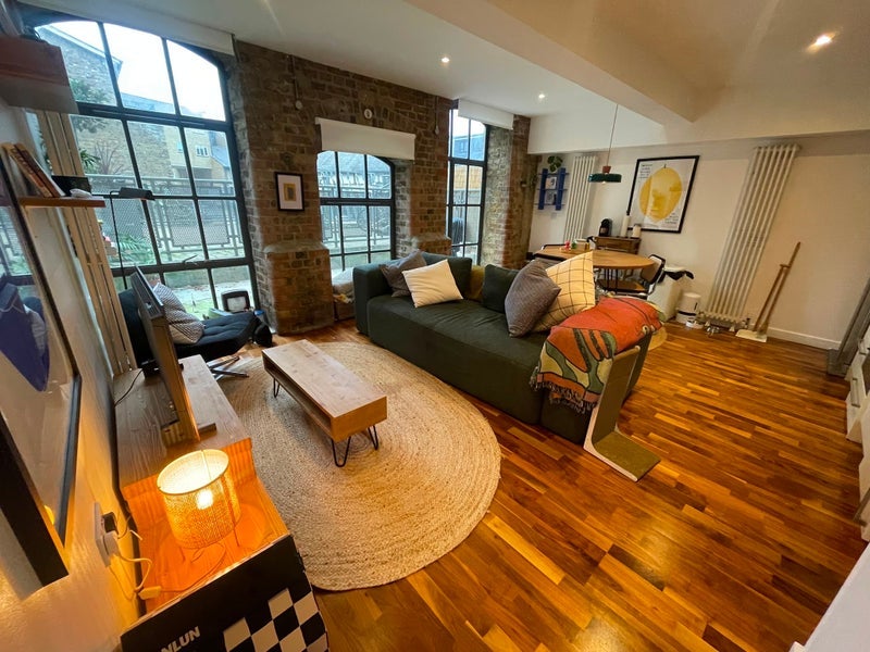 Room Old Ford Road in Greater London
