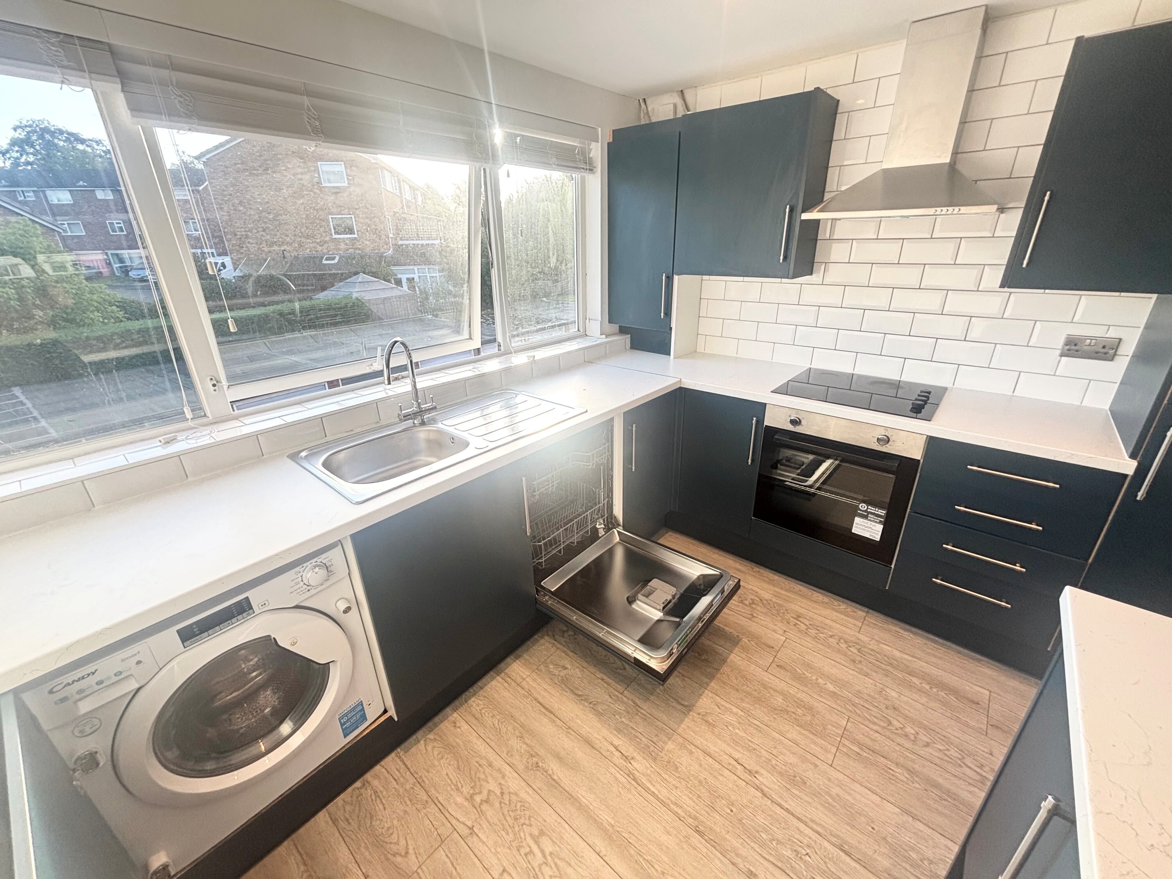Flat Remburn Gardens in Warwick