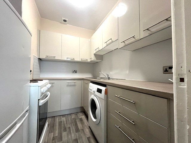 Flat Menzies Road in Aberdeen City