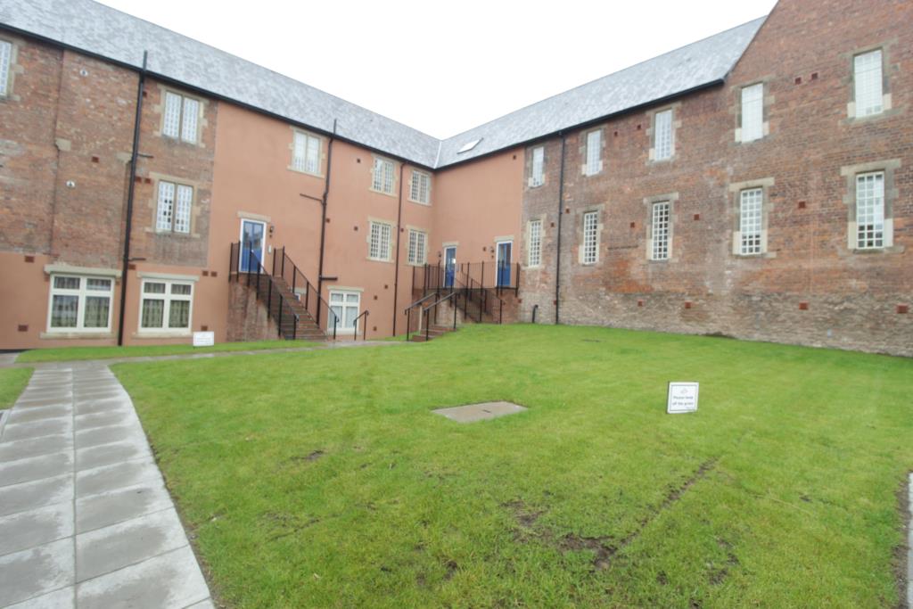Flat Claremont Hill in Shrewsbury