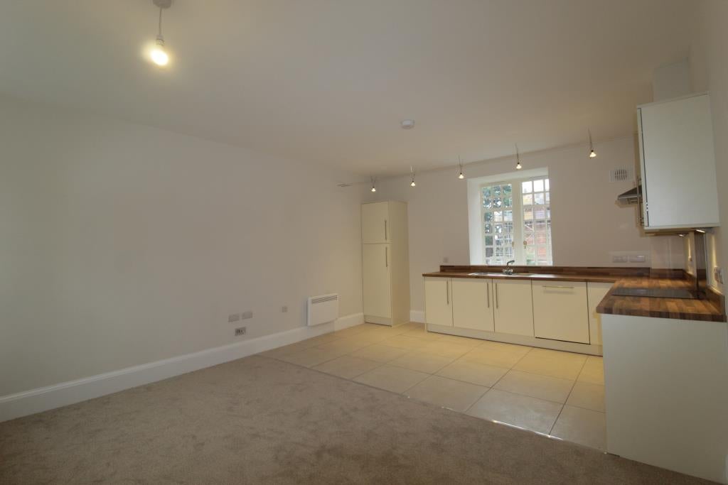 Flat Claremont Hill in Shrewsbury