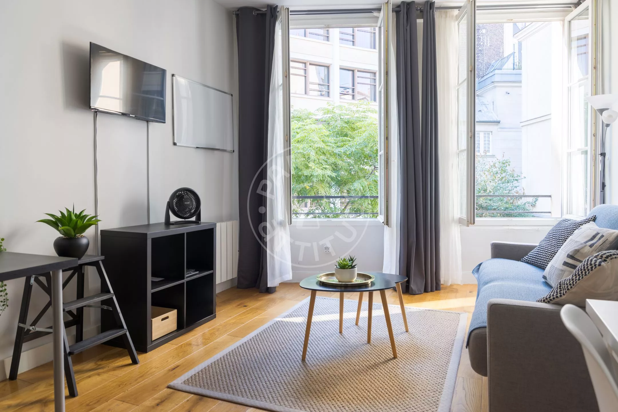 Appartement Rue Suger à Paris