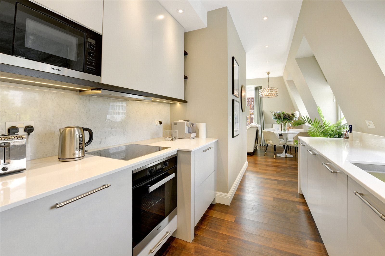 Flat Cuthbert Street in City of Westminster