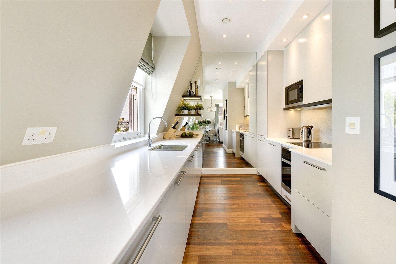 Flat Cuthbert Street in City of Westminster