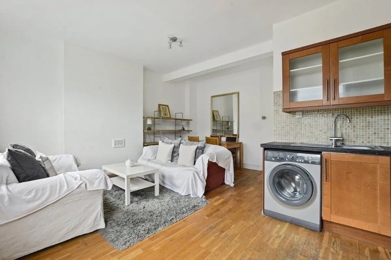 Flat Portnall Road in City of Westminster