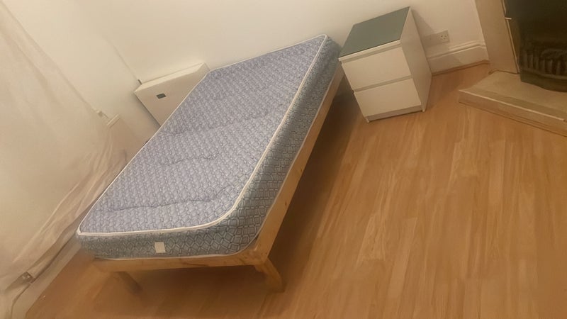 Room Heald Place in Manchester
