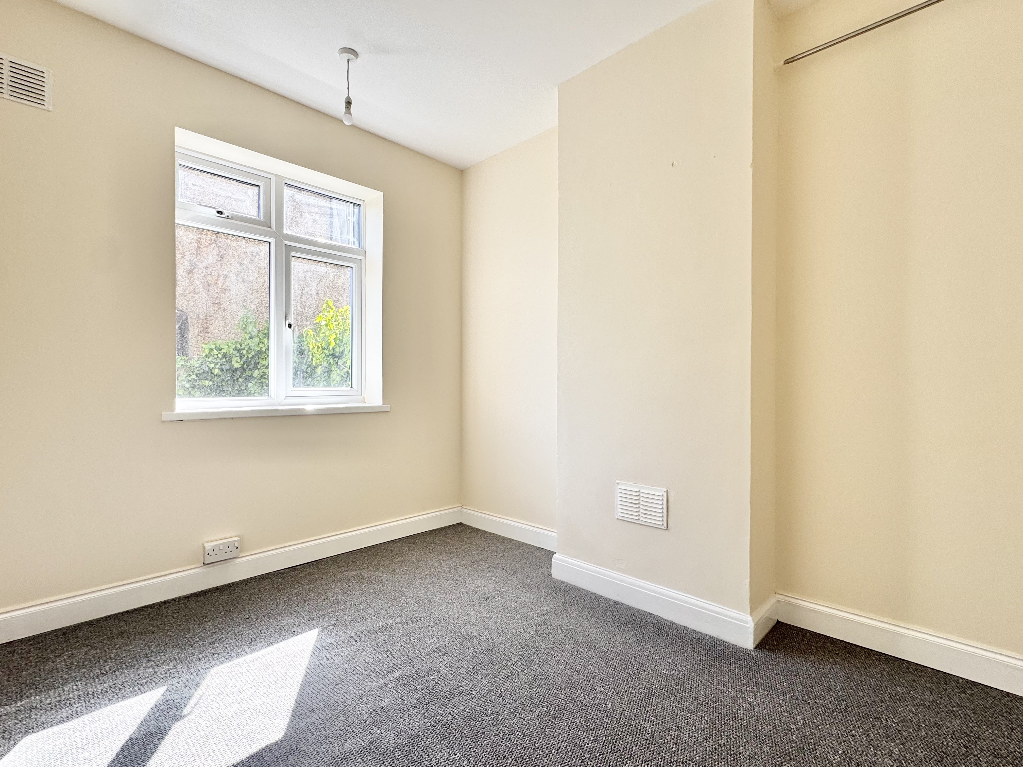 Flat Henniker Road in Ipswich