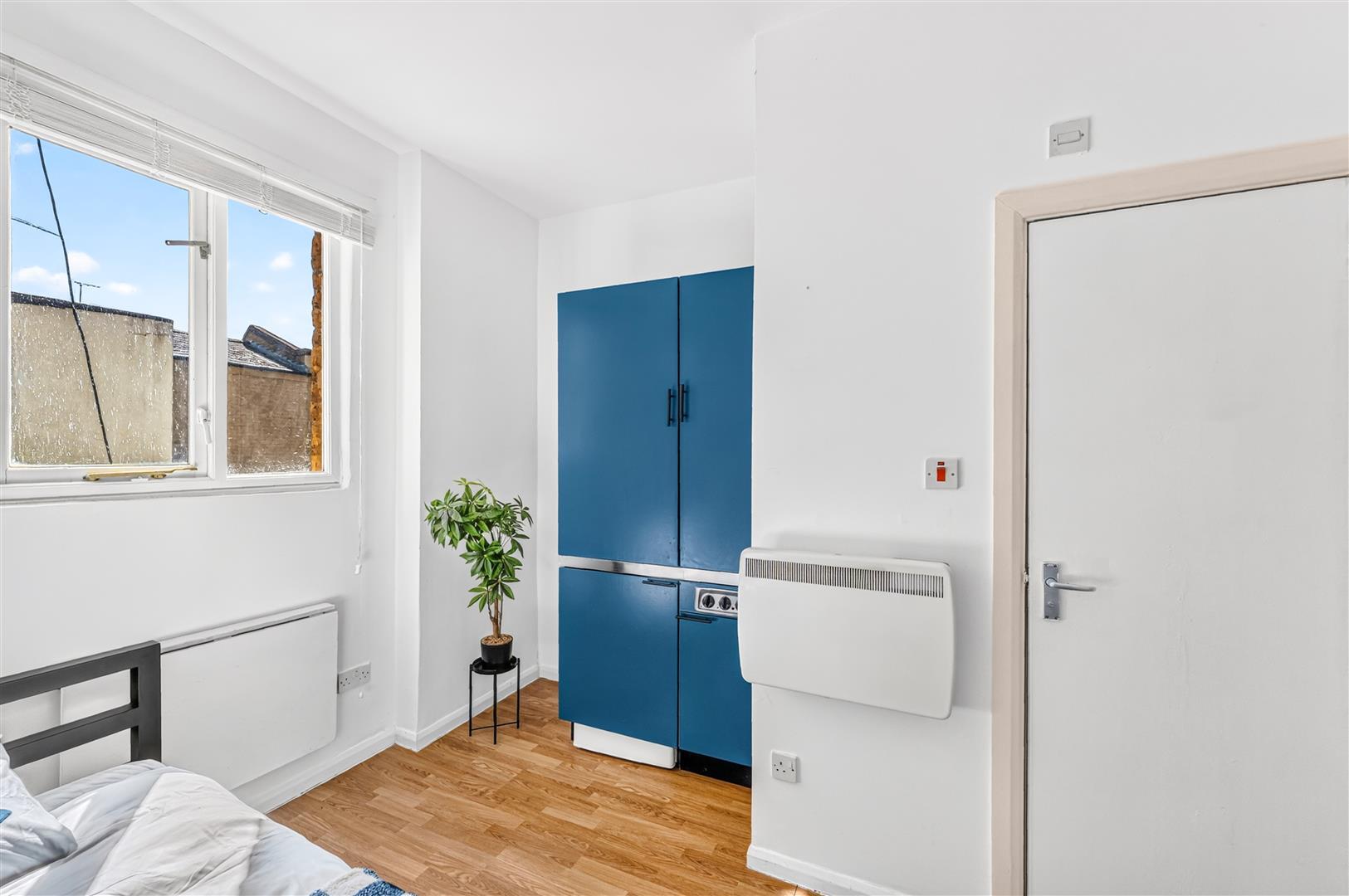 Flat Orme Square in City of Westminster