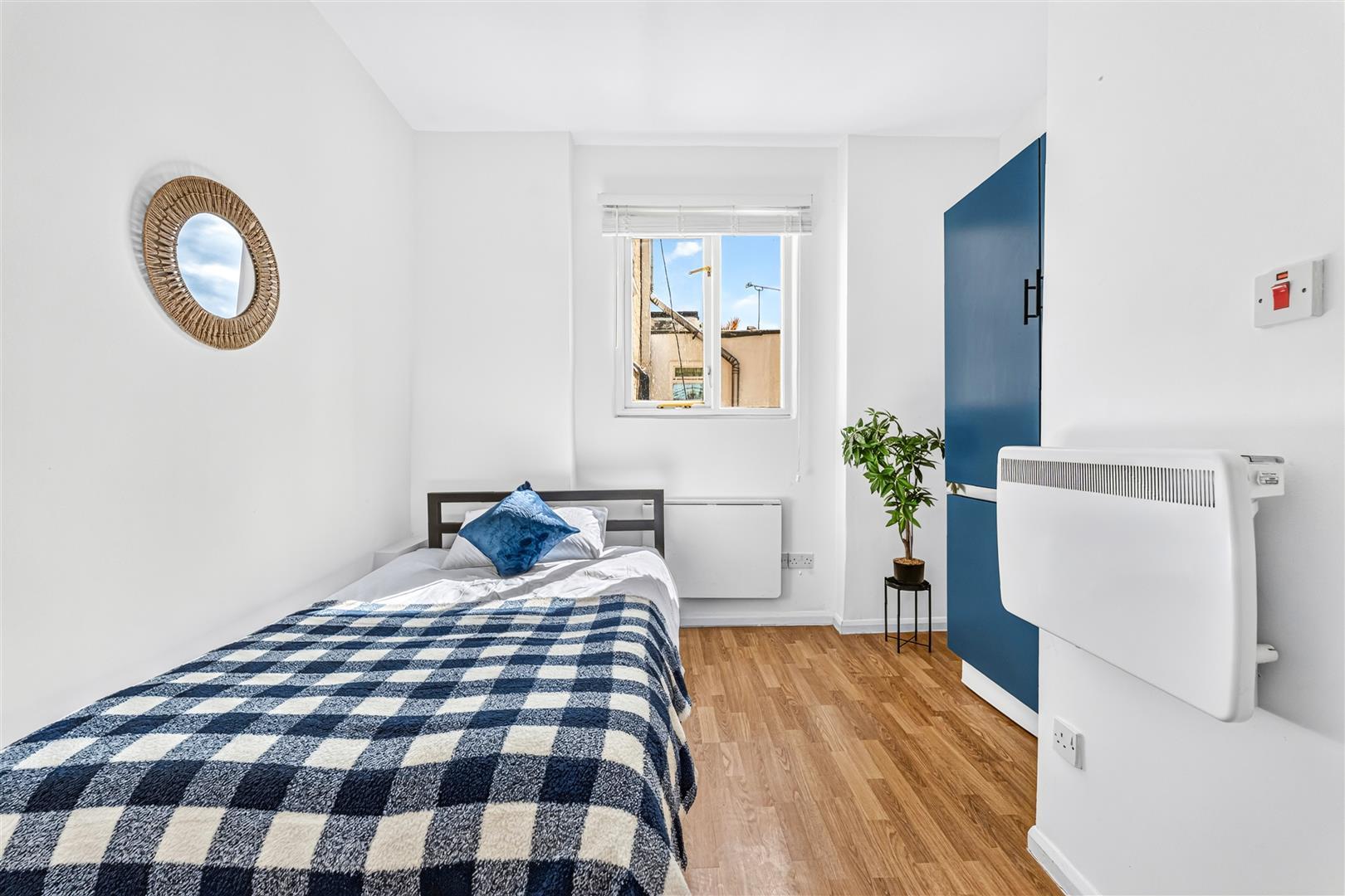 Flat Orme Square in City of Westminster
