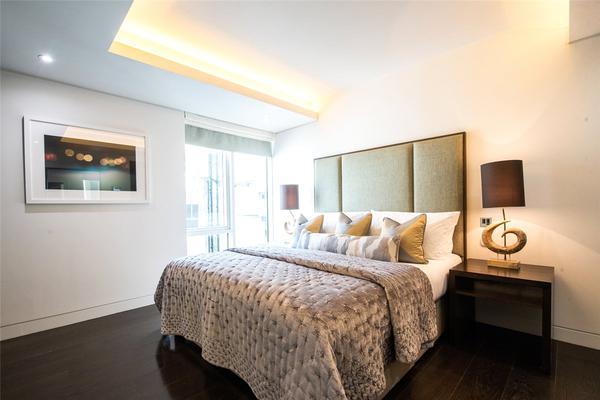 Flat Duke Street in City of Westminster