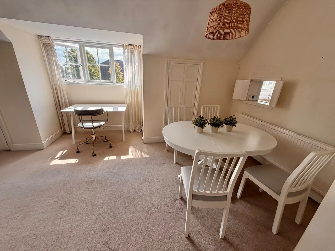 Flat Westcombe Park Road in Greater London