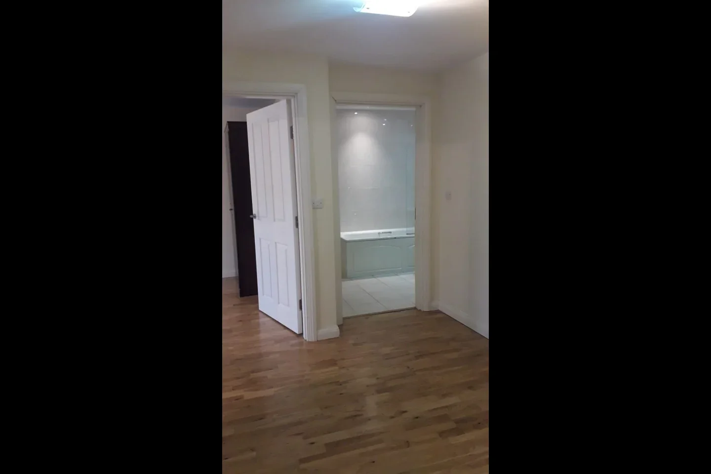 Flat Windsor Close in Greater London
