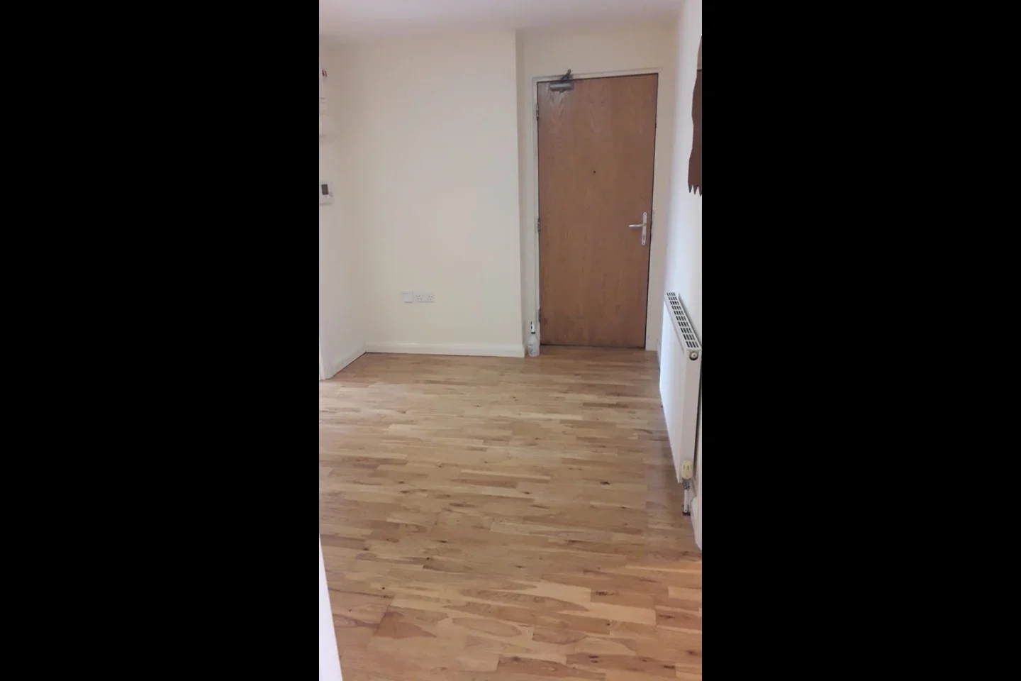 Flat Windsor Close in Greater London