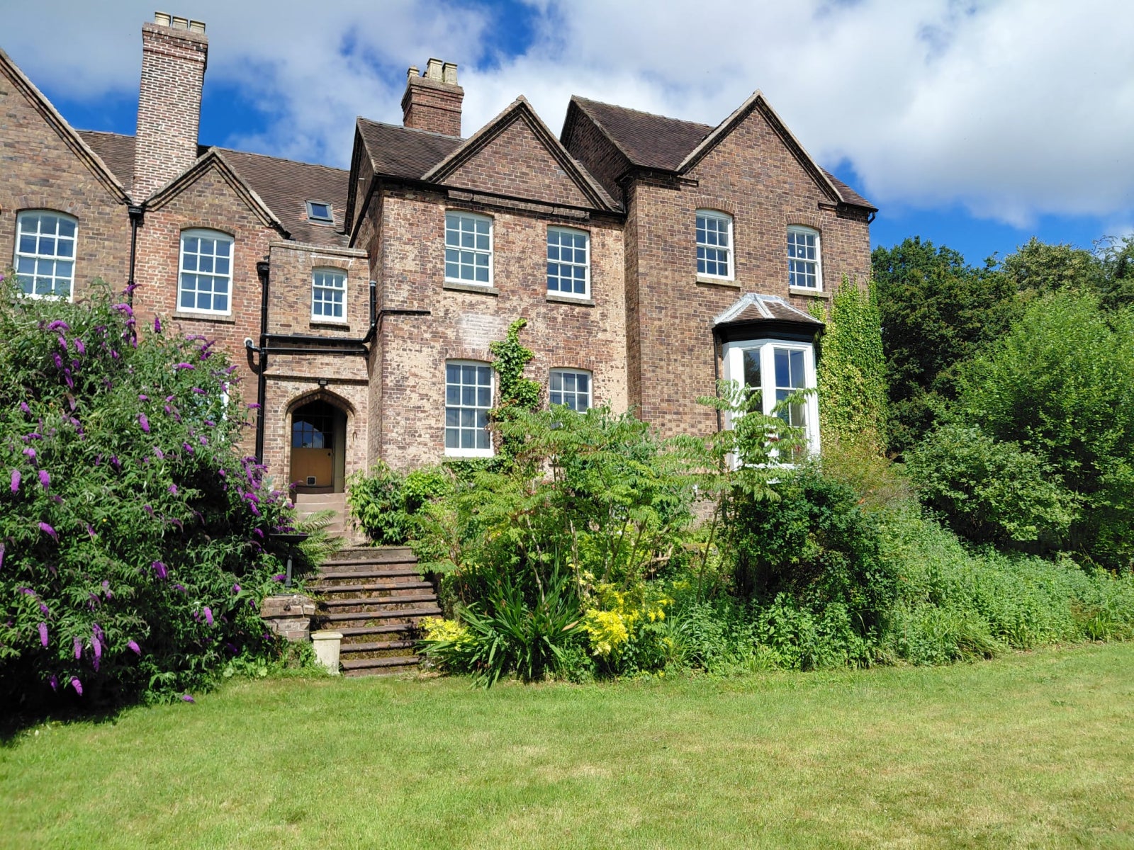 House B4376 in Broseley