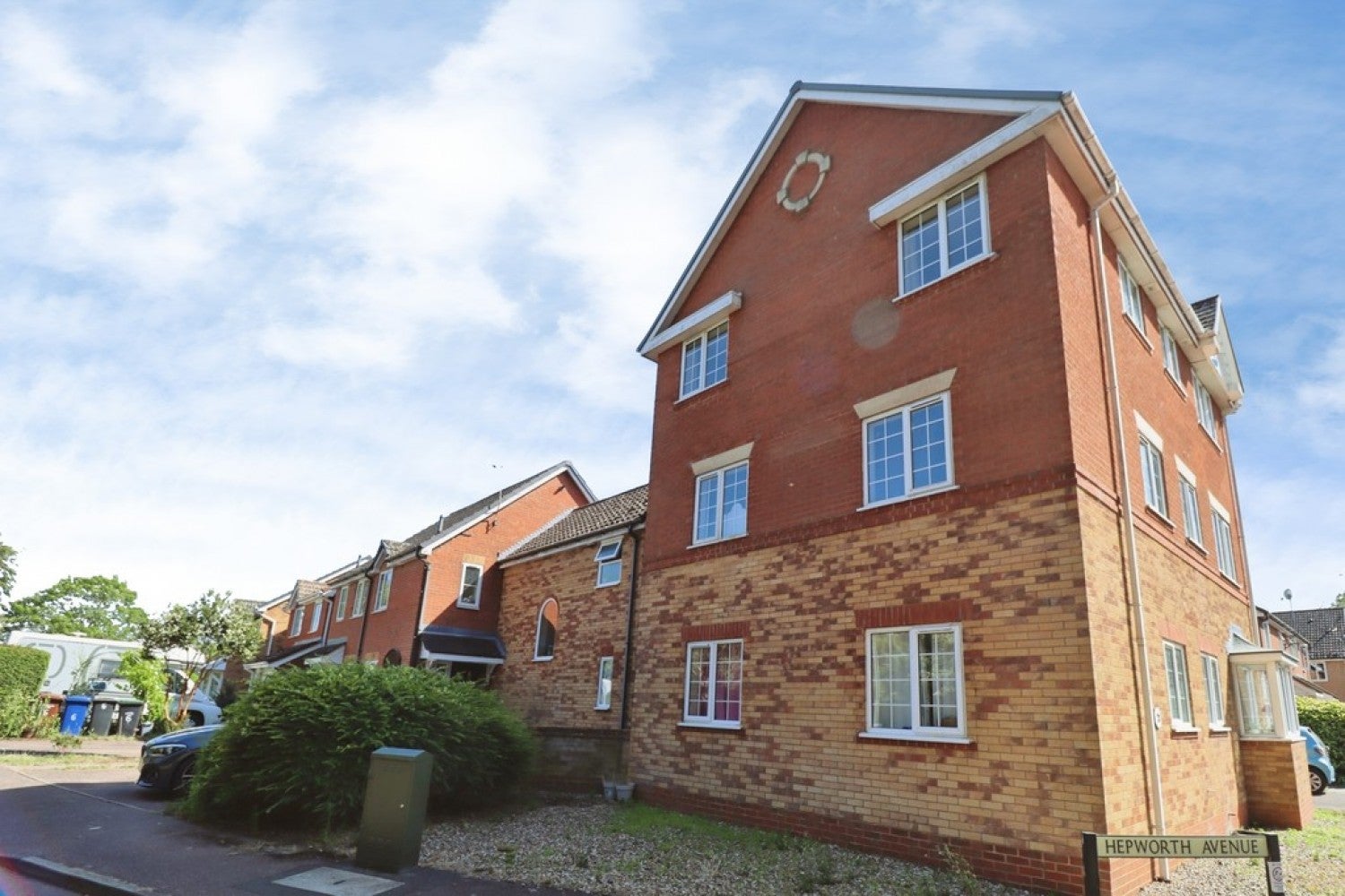 Flat Denham Close in West Suffolk