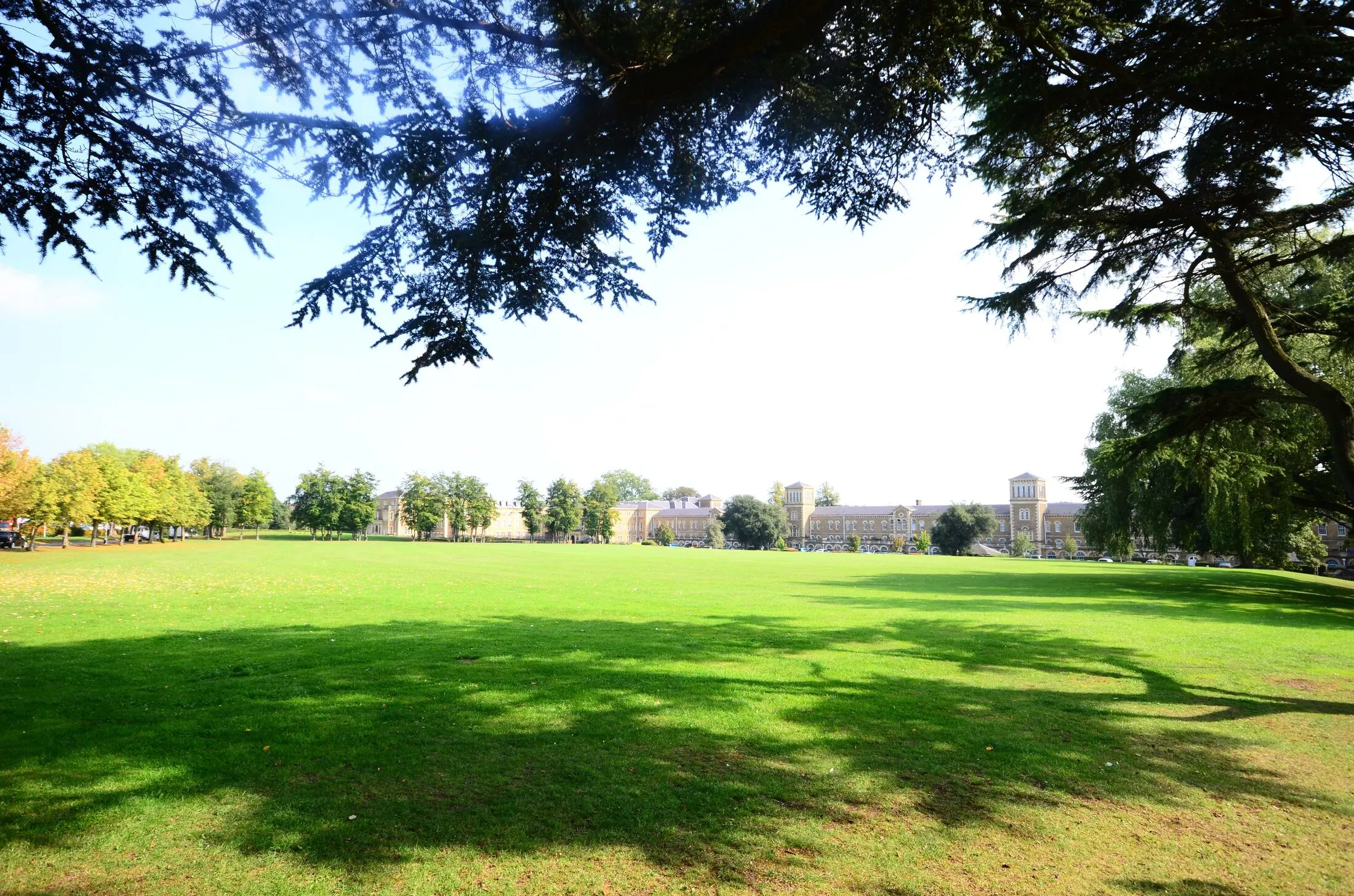 Flat Royal Drive in Greater London