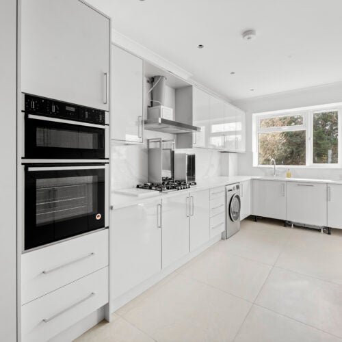 House Great North Way in Greater London