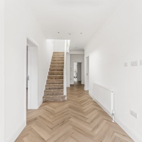 House Great North Way in Greater London
