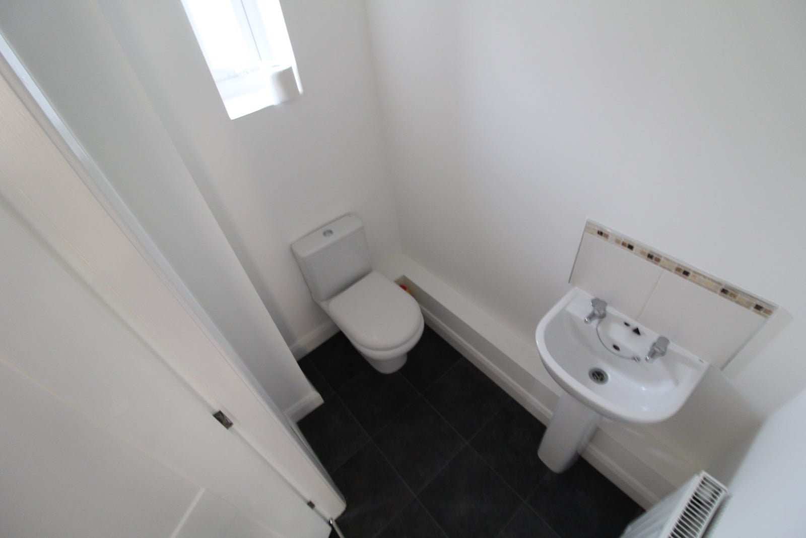 Flat Smallthorn Place in Woodville