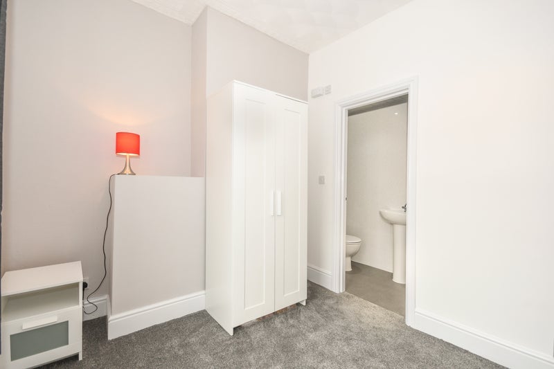 Room Robins Lane in St Helens