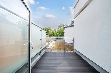 Flat London Road in Greater London