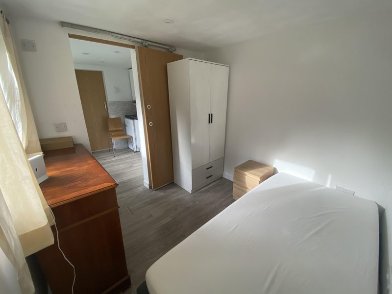 House Shelbury Close in Greater London