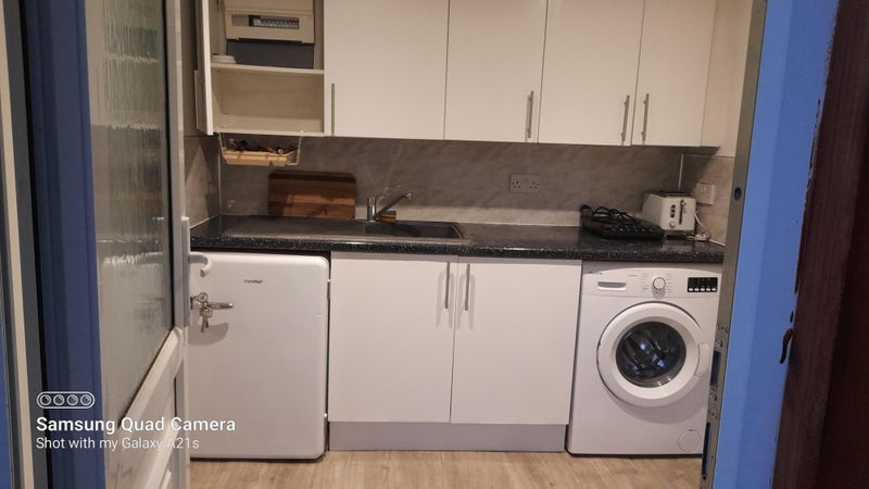 Room Shelbury Close in Greater London